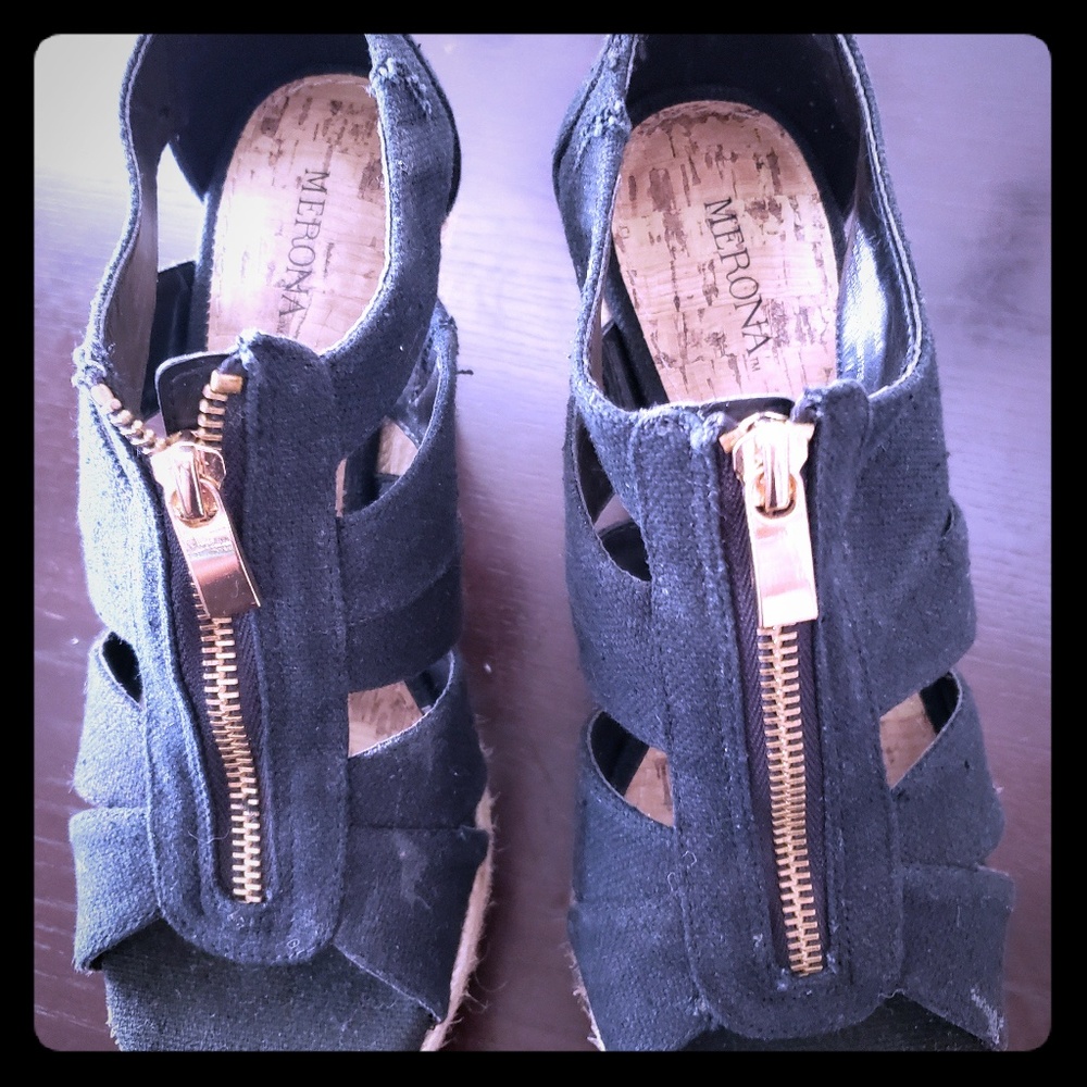 Wedge Sandles